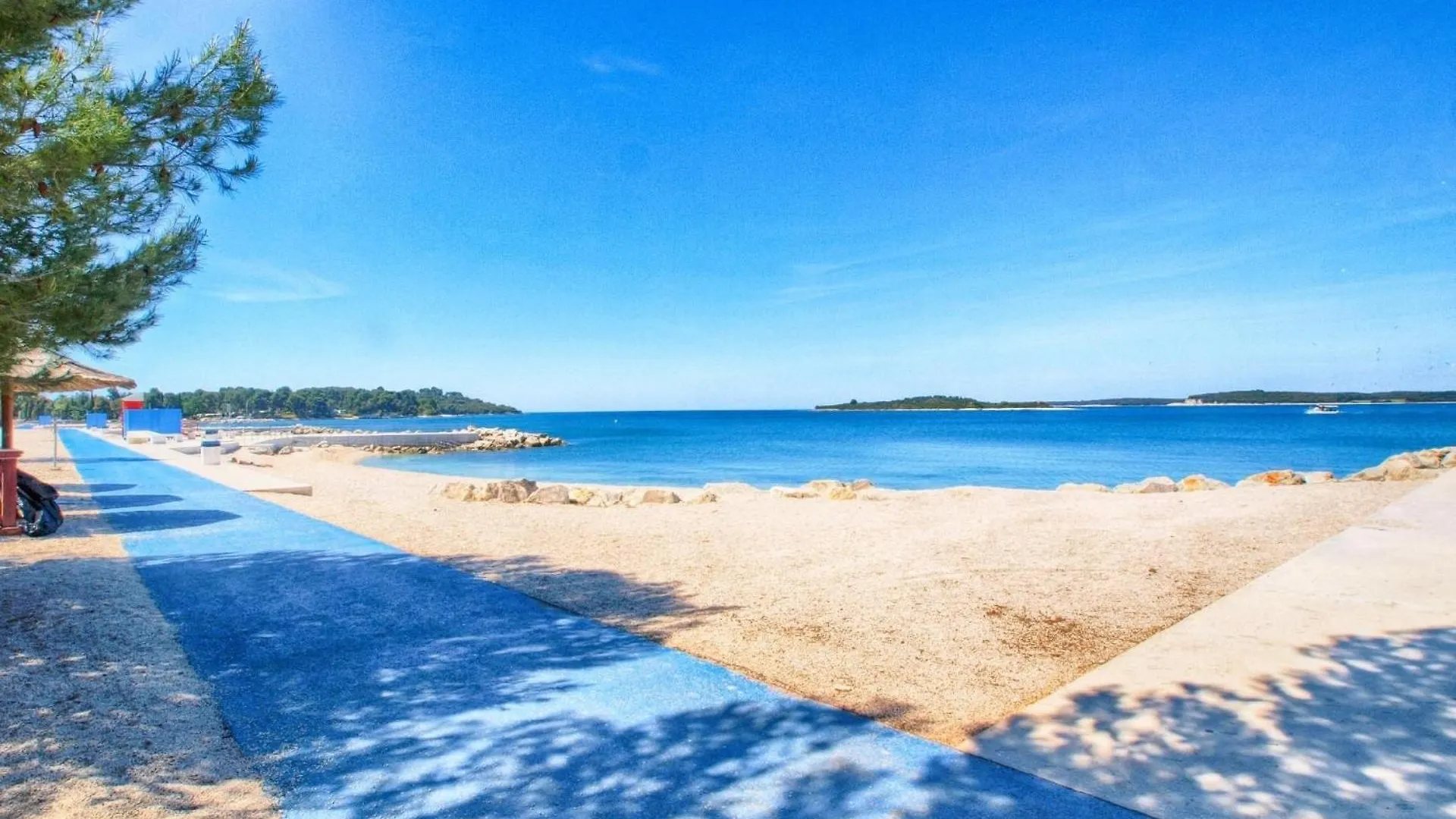 Apartment Ferienwohnung Fuer 4 Personen Ca 35 Qm In Pula-Fondole, Istrien Istrische Riviera Stinjan